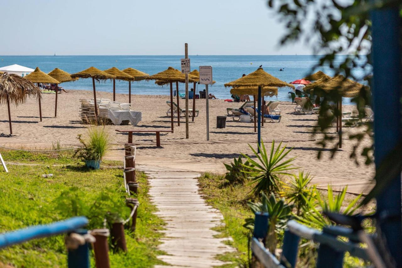 Sun Coast Benalmadena -- Superb Studio With 4 Pools, Gardens & Breakfast Luaran gambar